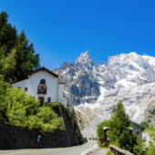 Courmayeur, su servizio navette e costo parcheggi botta e risposta tra Comune e Comitato Val Veny