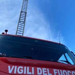 'La Regione ci ha beffato ancora'; Vigili del fuoco pronti a nuove proteste