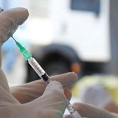 Forte calo di prenotazioni vaccini Covid