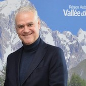 Il ministro Paolo Zangrillo durante la sua ultima visita in Valle